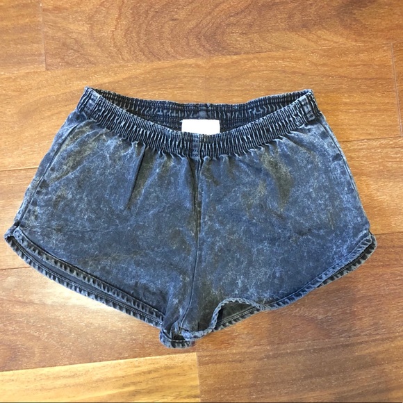 elastic band jean shorts
